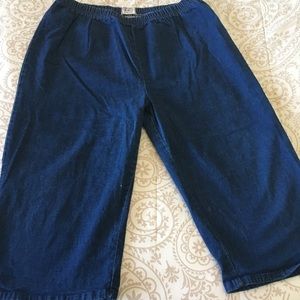 Cropped pull on jeans